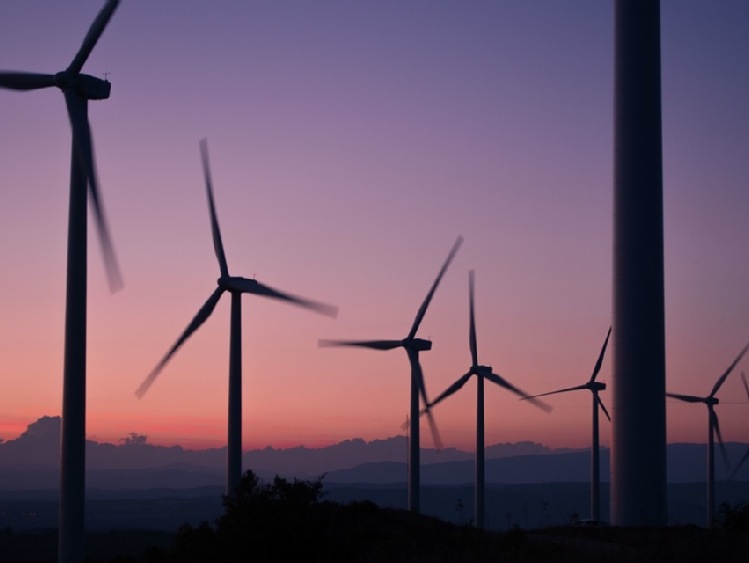 Energetyka wiatrowa: dobry wiatr dla inwestorów