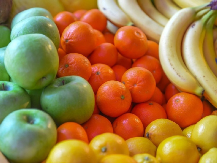 ARR: dzieci jedzą więcej owoców i warzyw, ale nadal mniej niż powinny