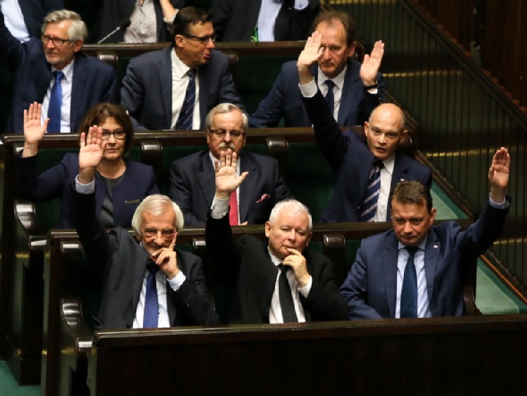 Sejm uchwalił specustawę ws. ASF
