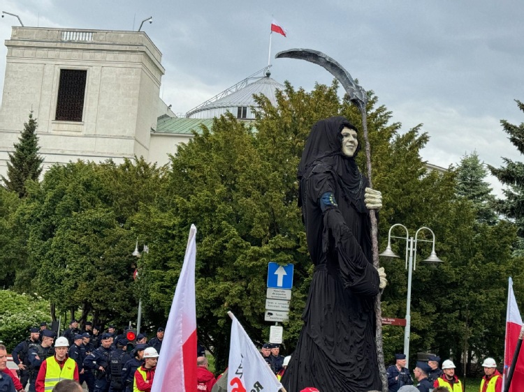 Niezwykła demonstracja przeciwko Zielonemu Ładowi