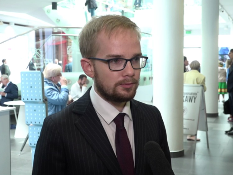 Resort finansów: Polska będzie wracać do reguł fiskalnych sprzed pandemii, ale bez zbędnej surowości. Zależy nam na buforze w razie kolejnych fal wirusa