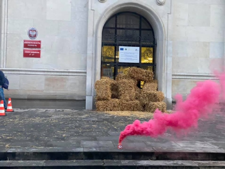 Dzisiaj my, jutro wy - protesty rolników