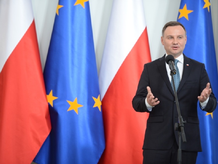Duda: Amerykańskie inwestycje w Polsce siłą napędową rozwoju Polski.