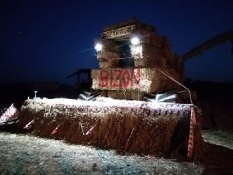 O kombajnie ze słomy, który skradł serca wszystkich!