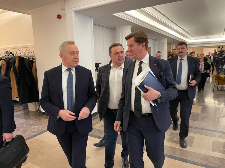 Rolniczy "Okrągły stół" z nocnym porozumieniem