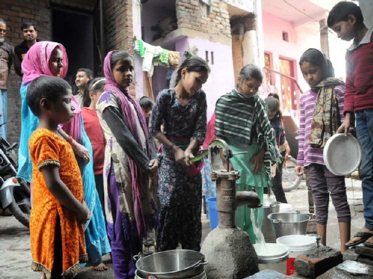 Indie: w Delhi ponad 10 mln ludzi bez wody wskutek protestów rolników