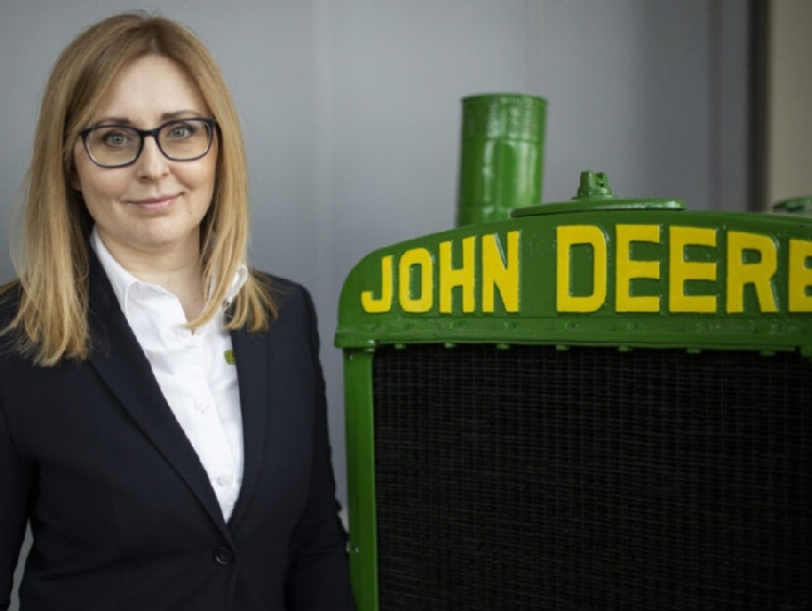 John Deere od nowa: Zmiany w strukturze i kluczowych stanowiskach