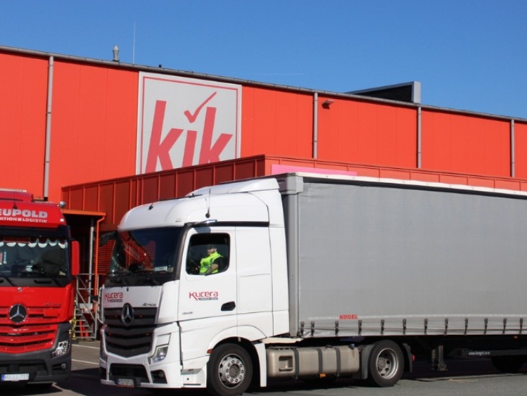 Pomoc na „pięć” – KiK wspiera Ukrainę 5 000 000 euro