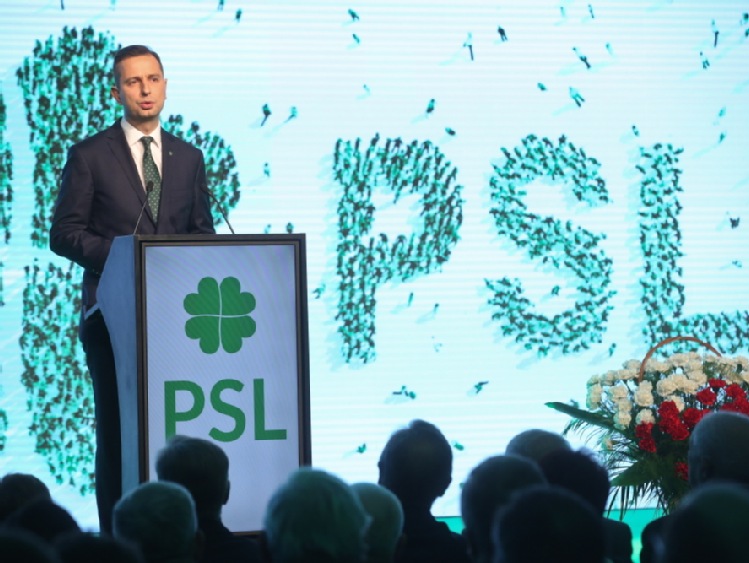 Kosiniak-Kamysz: nie będę się ścigał z premierem na "ludowość"; my jesteśmy ludowcami całe życie