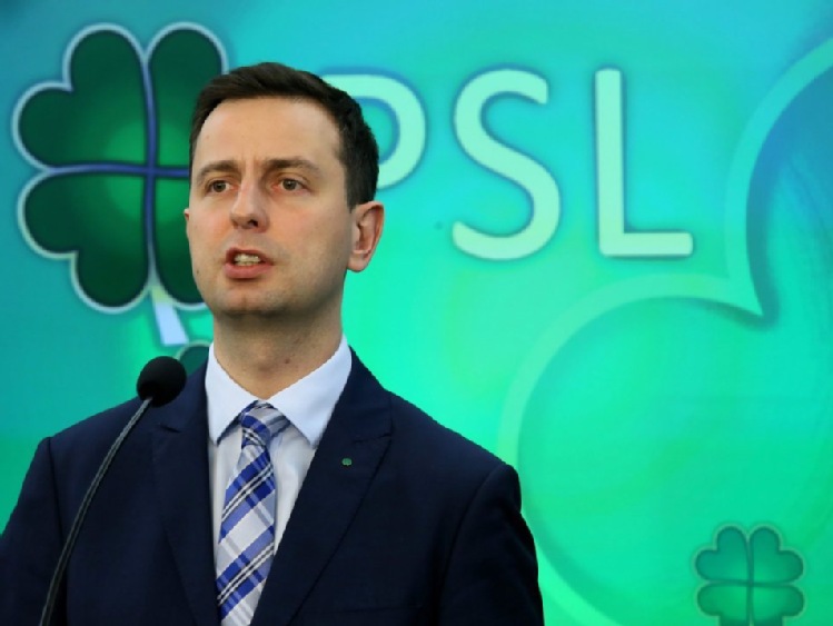 PSL złożyło w Sejmie obywatelski projekt ustawy "Emerytura bez podatku"