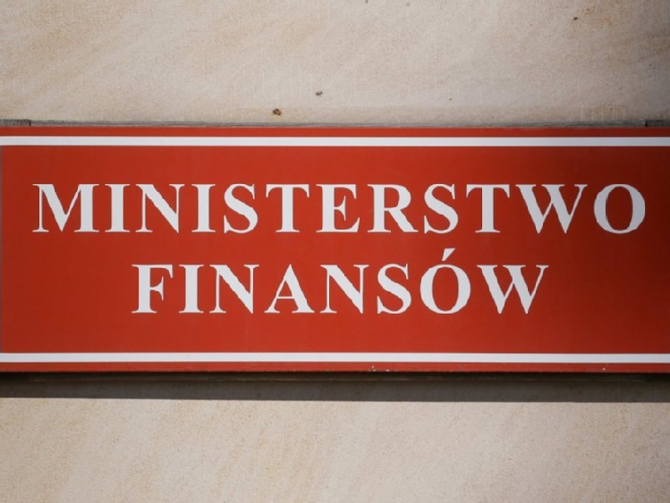 MF: wypłata zaliczek dla rolników złagodzi skutki kryzysu na rynku rolnym