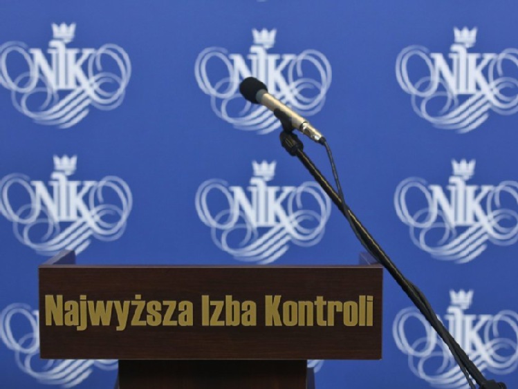 NIK: kobiety na wsi mają utrudniony dostęp do ginekologa