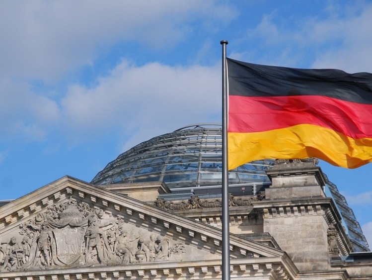 Niemcy: 66% wzrost zakupów nabiału GMO free w 2018 r.