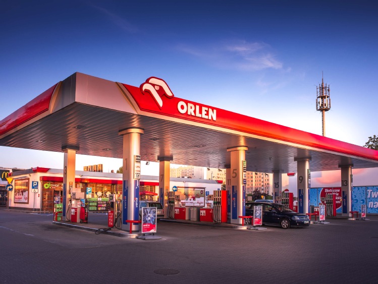 Niższe ceny paliw na stacjach ORLEN