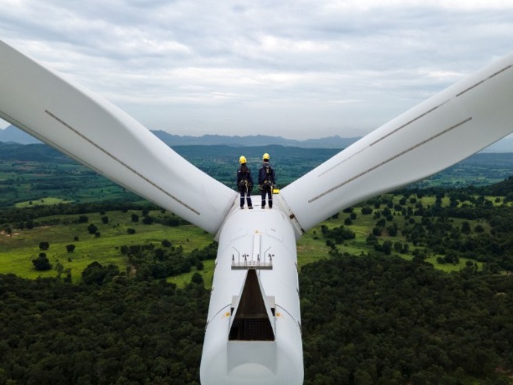 Polska coraz atrakcyjniejsza dla inwestorów sektora zielonej energii