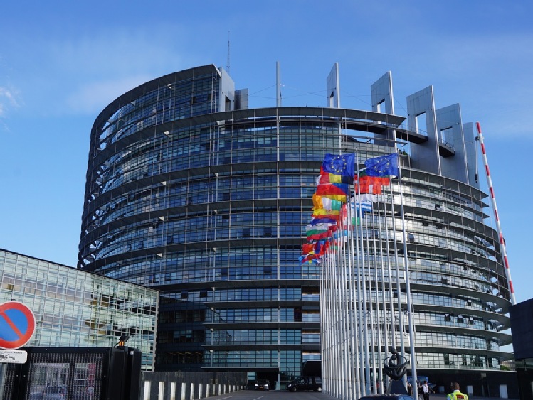 Parlament Europejski ma parcie na zmiany traktatów