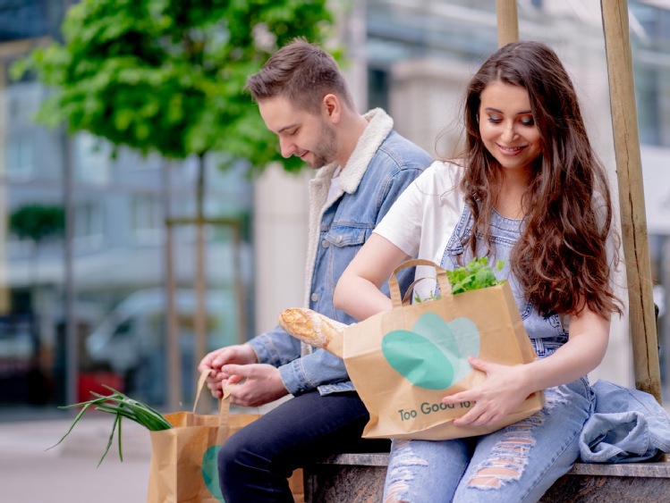 Danone wspólnie z Too Good To Go ratują jedzenie