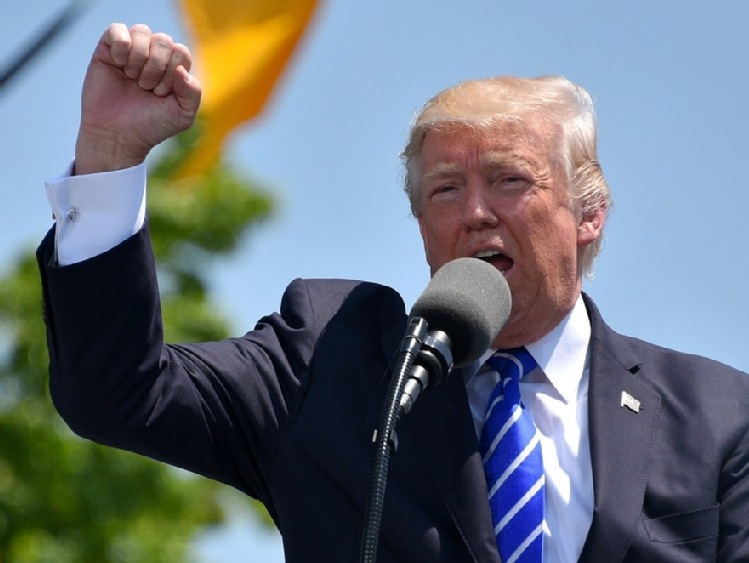 Trump i jego rewolucja otwiera nowy etap w historii.