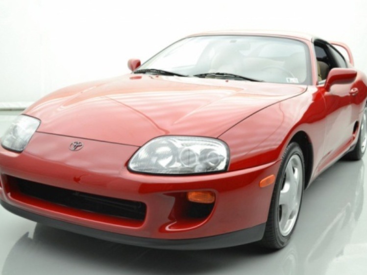 Toyota Supra 1994 sprzedana na aukcji za zawrotną sumę