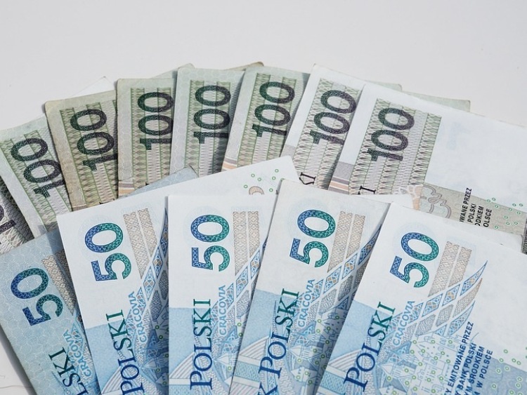 Polskie firmy tracą pieniądze z powodu złej organizacji zakupowej