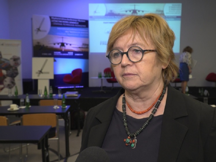 Zmiany klimatyczne do 2100 r. mogą doprowadzić do zmiany koloru połowy światowych oceanów. Naukowcy znaleźli sposób na uniknięcie tej ekologicznej katastrofy