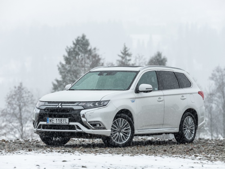 Mitsubishi Outlander PHEV 2020 już w polskiej ofercie