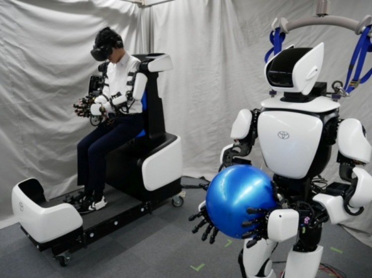 Dlaczego Toyota buduje humanoidalne roboty?