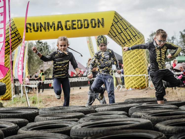 Ekstremalna zabawa kontra poważne sportowe wyzwanie - Runmageddon Kids i Junior we Wrocławiu