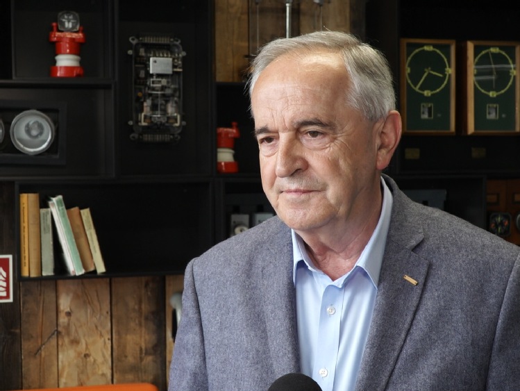 Branża sprzedaży bezpośredniej od początku pandemii notuje rekordowe wzrosty obrot&oacute;w. Szybko rośnie też zapotrzebowanie na sprzedawc&oacute;w