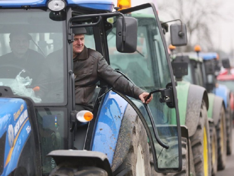 Rolnicy zapowiadają dalsze protesty, jeśli premier nie odpowie na ich petycję