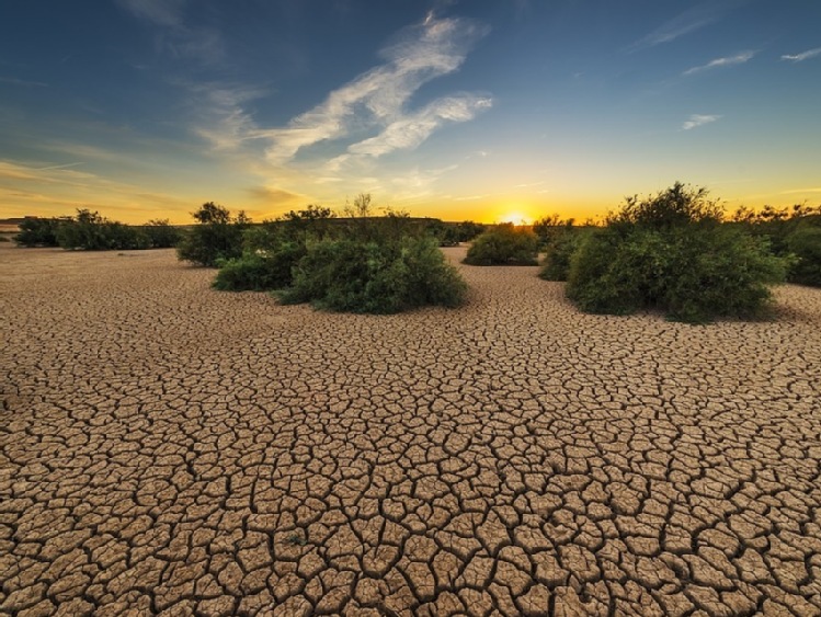 Klimatyzacja nie chłodzi, ona ociepla