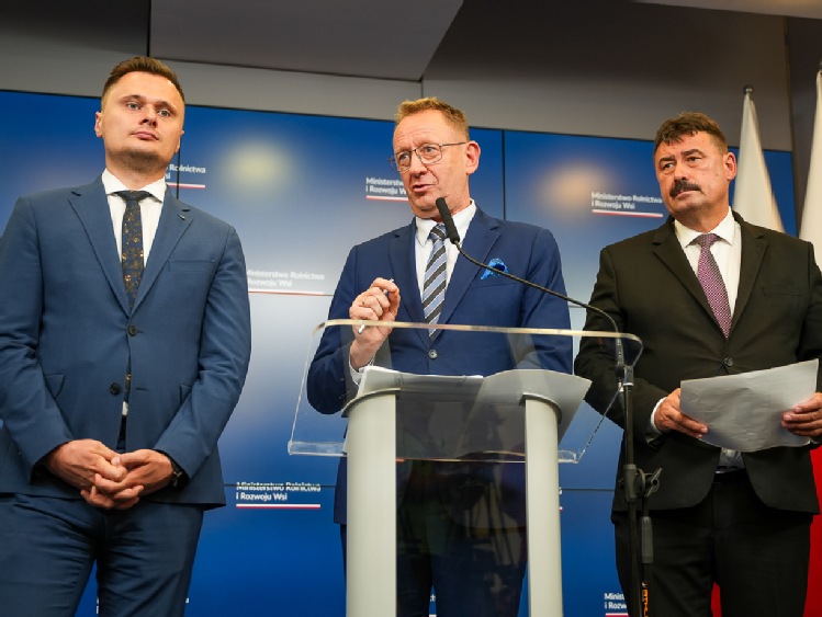 Robert Telus ogłasza nowe rozwiązania dla rolników