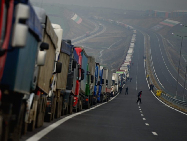 Z Ukrainy wywieziono w grudniu via-TIR 219 tys ton ziarna