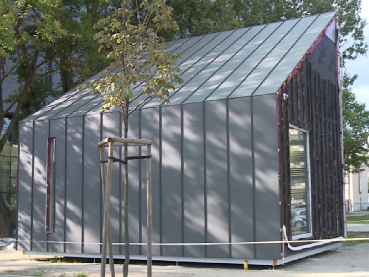 Zbudowano pierwszy dom plus-energetyczny. Wytwarza więcej energii niż zużywa, a oszczędności mogą sięgać nawet 10 tys. zł rocznie