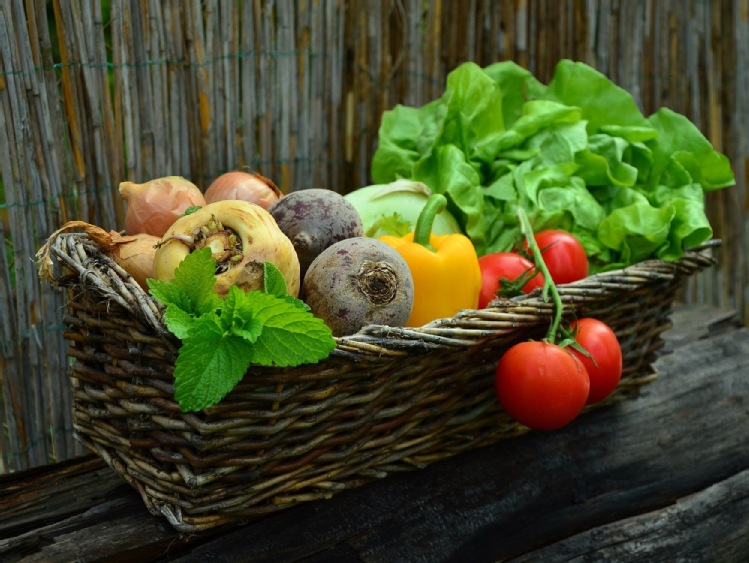 Najpopularniejsze warzywa i owoce września