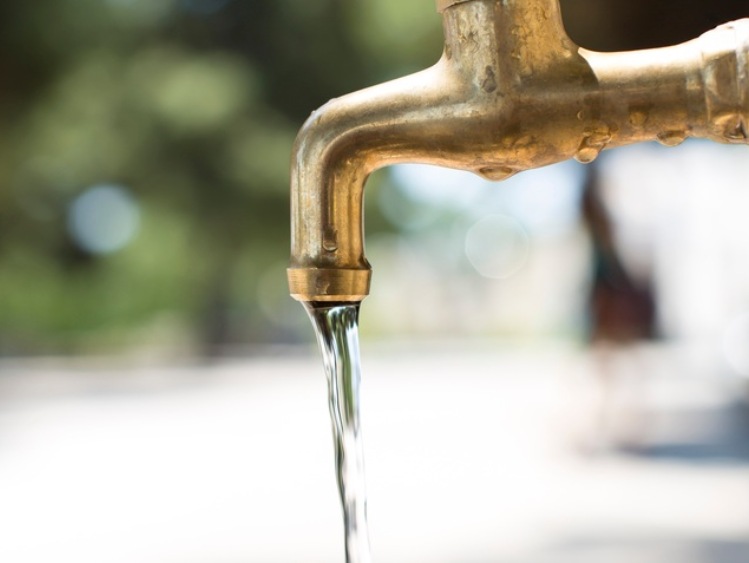 Łódzkie/ W gminie Warta wydano zakaz używania wody do celów gospodarczych
