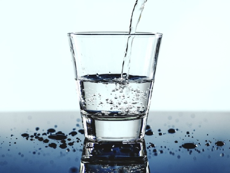 Polacy zużywają nawet 3900 l wody dziennie