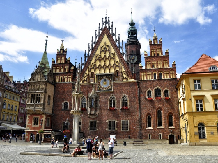 Polityk zmienia zdanie - inwestujmy w kolej, nie w żeglugę śródlądową – podsumowanie debaty WWF Polska we Wrocławiu