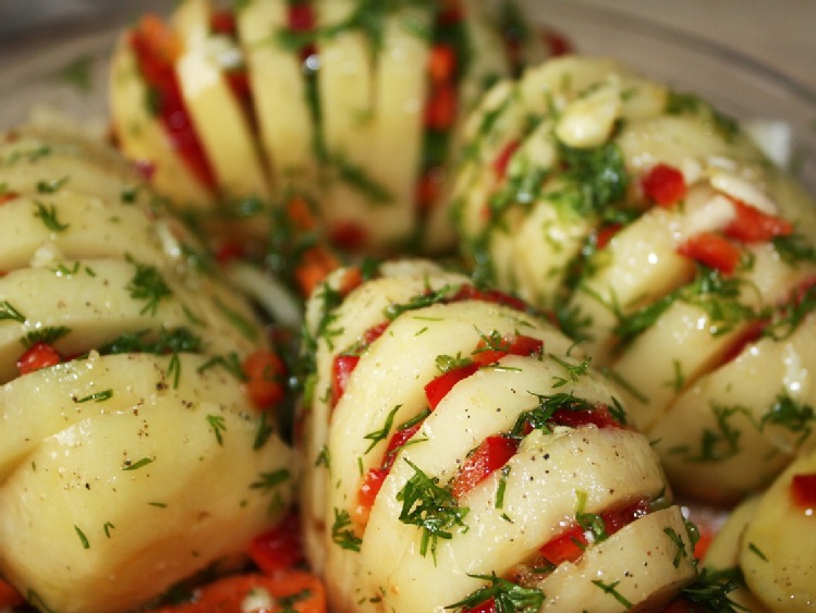 Gotowane, pieczone czy smażone? Ziemniaki czy Kartofle?
