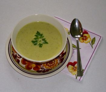 zupa kremowa z cykorią i śmietanką